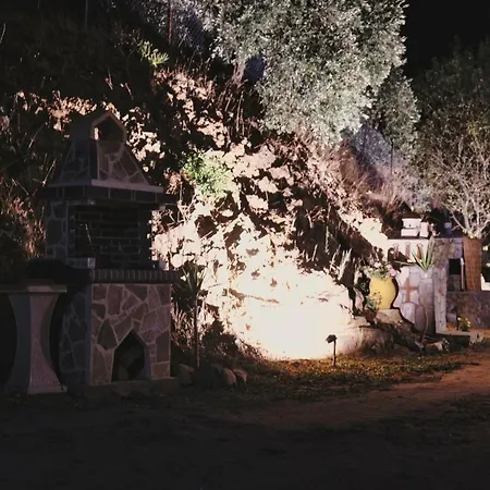 Kartalia アパート *